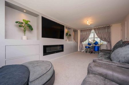 5 bedroom property to rent - Photo 2