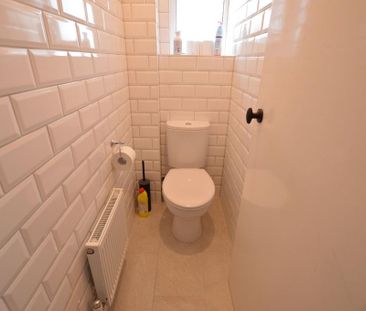 3 bedroom semi-detached house to rent - Photo 5