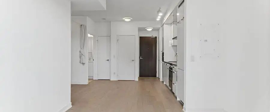 120 Bayview Avenue #615 — 615 - Photo 1