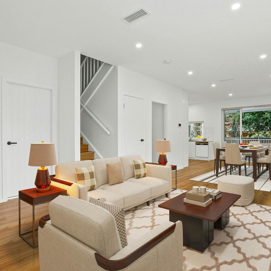 Near new Executive Style residential rental opportunity! - Photo 1