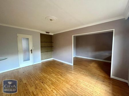 Location Appartement 4 pièces 71m² ST ETIENNE 42100 - Photo 2