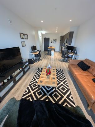 For Lease - 15 Glebe Street Unit# 1504, Cambridge, Ontario - Photo 1