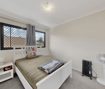 Furnished 2B2B Apartment at heart of Toowong - Photo 5