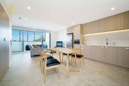 TWO BEDROOM FURNISHED APARTMENT - Photo 2