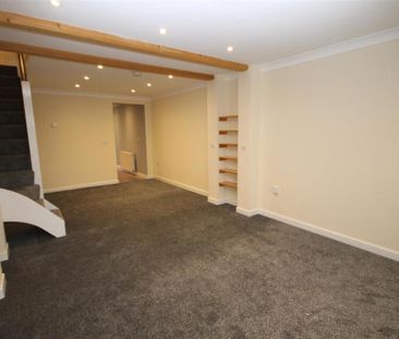 2 bedroom terraced house to rent - Photo 6
