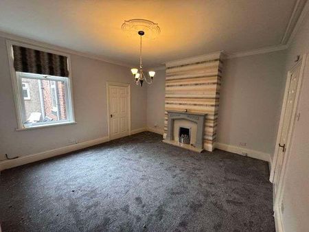 Stanhope Road, South Shields, NE33 - Photo 3