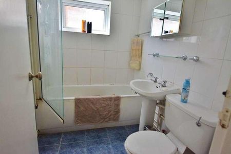 Bushey, Bushey, WD23 - Photo 5