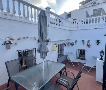 3-bedroom apartment for rent in Mijas, bills included - Photo 1