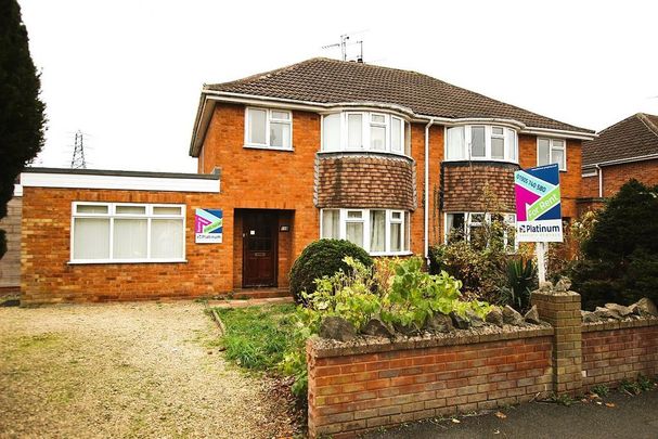 6 bedroom semi-detached house to rent - Photo 1