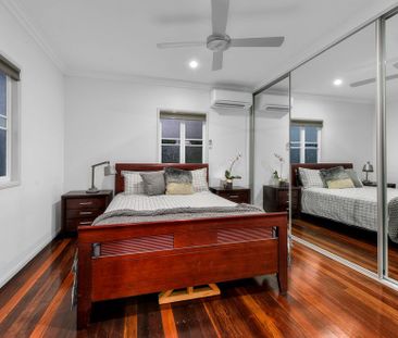 4 White Street, Everton Park QLD 4053 - House For Rent | Domain - Photo 3