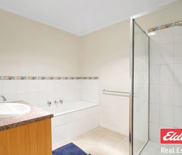 1/21 Kelvin Grove, Werribee, Vic 3030 - Photo 2