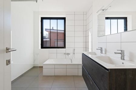 Appartement te huur - Foto 2