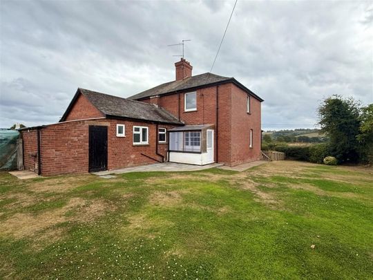 Newton St. Cyres, Exeter - Photo 1