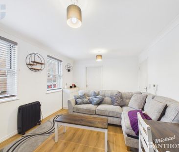 2 bedroom flat to rent - Photo 2