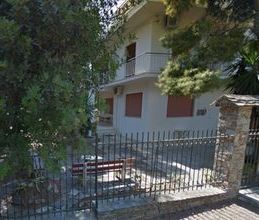 Μονοκατοικία για ενοικίαση - Σχηματάρι, - Photo 6