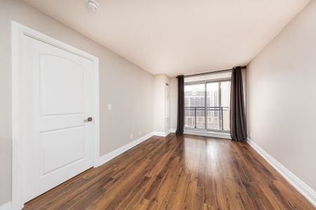 For Lease - 1 De Boers Drive Unit# 1001, Toronto, Ontario - Photo 3
