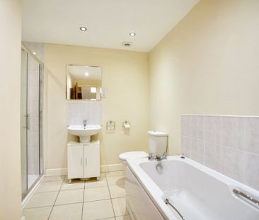 4 bed house to rent in The Quarries, Maidstone, ME17 - Photo 6