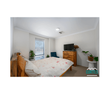 Park-Side Living - Photo 4