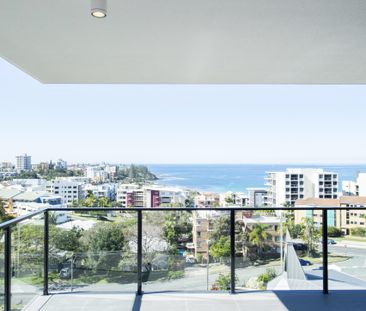 Stunning Apartment overlooking Kings Beach! - Photo 1