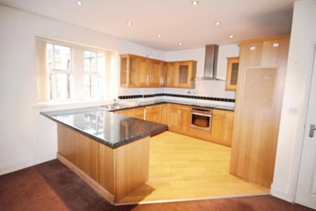 2 bedroom flat to rent - Photo 5