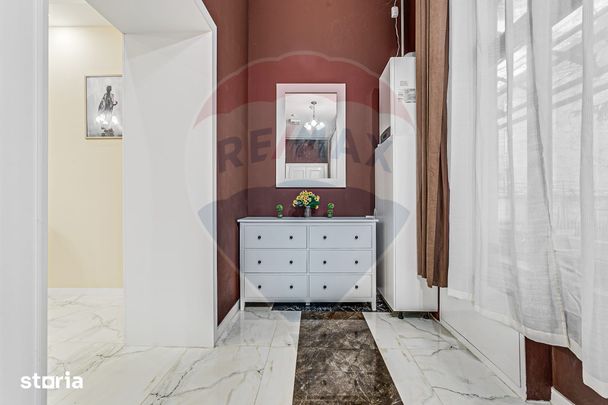 Apartament cu 3 camere pretebil pentru cabinet sau rezidential - Photo 1
