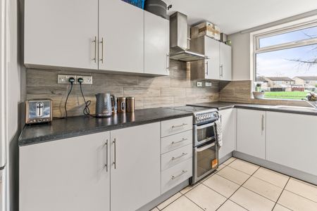 The Silver and Grey Property - Photo 3
