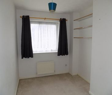 2 bedroom end of terrace house to rent - Photo 6