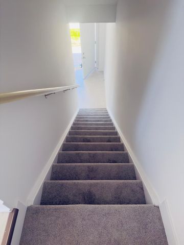 For Lease - 34 Balladry Boulevard Unit# 11, Stratford, Ontario - Photo 4