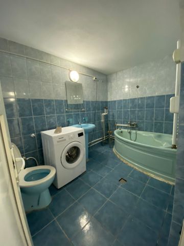 Apartament 2 camere, 65 mp, zona Brestei - Fotografie 5