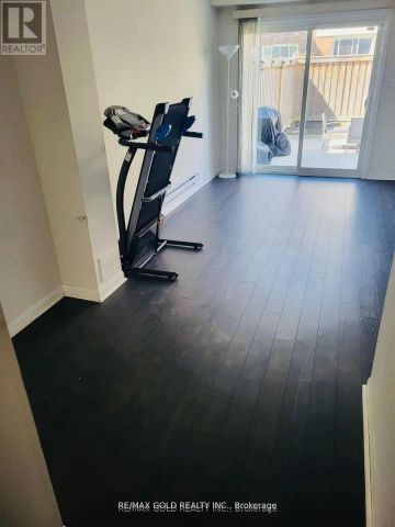 6 STEMFORD ROAD - Photo 2