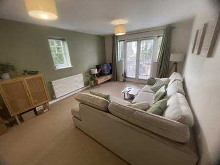 2 bedroom flat to rent - Photo 3