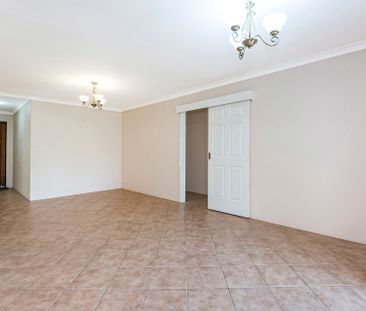 Family Home with Room for Boat or Caravan - Photo 4