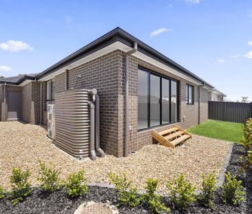 Modern Comfort in a Brand-New, Single-Level Family Home - Photo 1