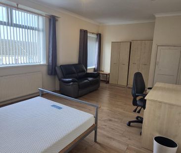 1 bedroom terraced house to rent - Photo 6