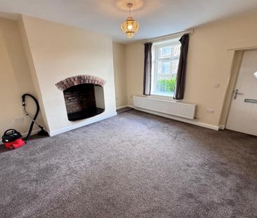 2 Bedroom Terraced Available Arranging tenancy - Photo 1