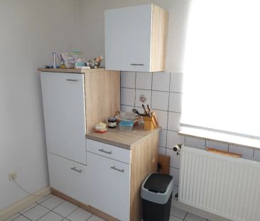 Gepflegte 2- Zimmerwohnung mit Tageslichtbad und Einbauküche zentral gelegen am Remberg in Hagen - Photo 1