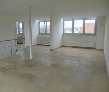 Anfragen bitte per Mail: Loft-Wohnung vom Feinsten mit 2 Terrassen (östliche Altstadt) - Photo 1