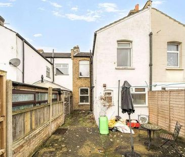 Kitchener Road, Thornton Heath, CR7 - Photo 3