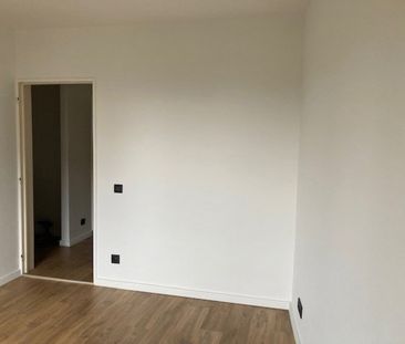 Appartement - Te huur - Photo 1