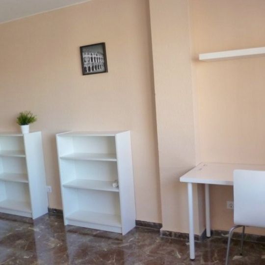 zaragoza, Aragon 50010 - Photo 1