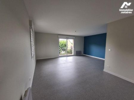 Appartement 3 pièces d'environ 82 m² Au 1er étage d'un petit immeuble situé dans le bourg de... - Photo 3