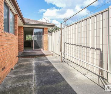 Three Bedroom Unit - Photo 6