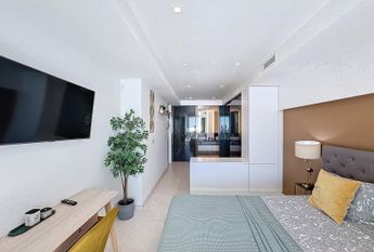 LUXURY APARTMENT with 3 bedrooms and panoramic sea views LONG TERM RENTAL