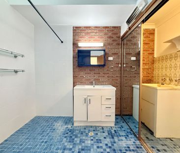 2/8 Jill Parade, Charlestown - Photo 3