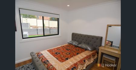 High Set Executive Home - Photo 5