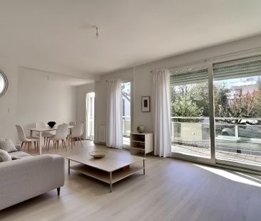 Location Appartement 5 pièces 99m² CHAMALIERES 63400 - Photo 1