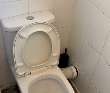 1 bedroom in a house share to rent - Photo 6 | Rentumo