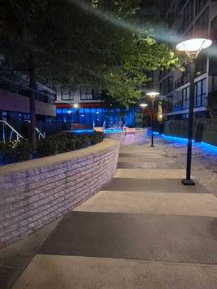 Abbotsford - Photo 1