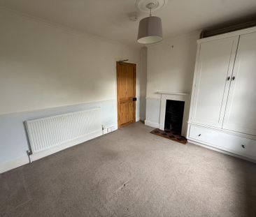 4 bedroom property to rent - Photo 2