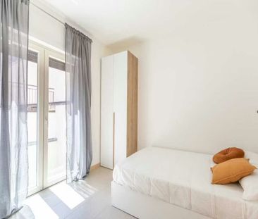 Via Gardone, Milan, Lombardy 20139 - Photo 5